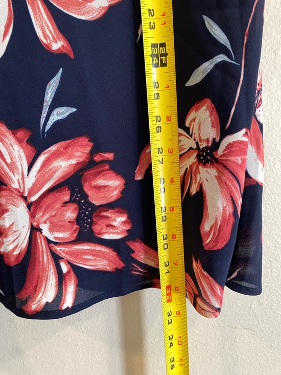 Hutch NWT Floral Midi Skirt Navy Pink Size 6 Anthropologie Style Satin Feel - Picture 4 of 10